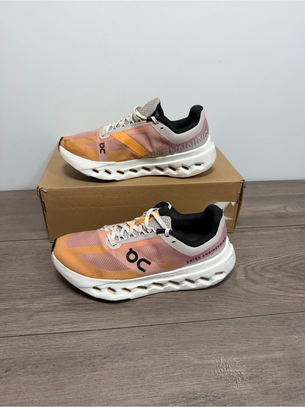 Used women On Running Cloudsurfer Next size 7